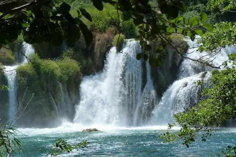 高效高标准无人化